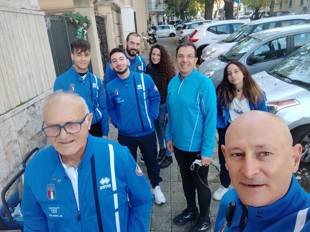 LA SEZIONE ALLA REFEREE RUN DI REGGIO CALABRIA DOMENICA 5 DICEMBRE 2021 - 5 - AIA – Sezione di Lamezia Terme LA SEZIONE ALLA REFEREE RUN DI REGGIO CALABRIA DOMENICA 5 DICEMBRE 2021 - 4 - AIA – Sezione di Lamezia Terme