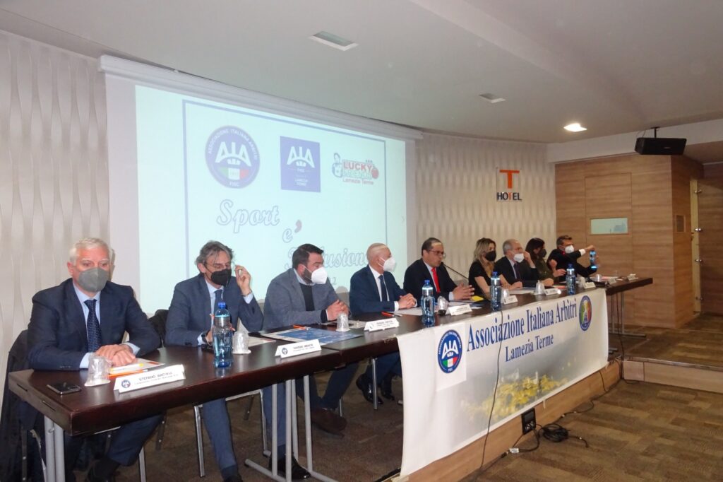 Grande riscontro per l’evento “Sport È Inclusione” - 17 - AIA – Sezione di Lamezia Terme Grande riscontro per l’evento “Sport È Inclusione” - 16 - AIA – Sezione di Lamezia Terme