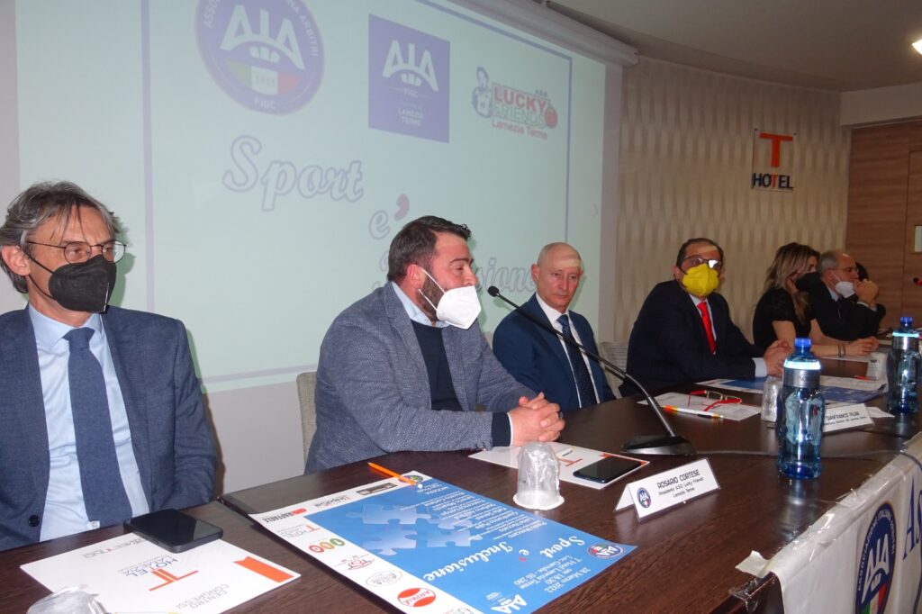 Grande riscontro per l’evento “Sport È Inclusione” - 13 - AIA – Sezione di Lamezia Terme Grande riscontro per l’evento “Sport È Inclusione” - 12 - AIA – Sezione di Lamezia Terme