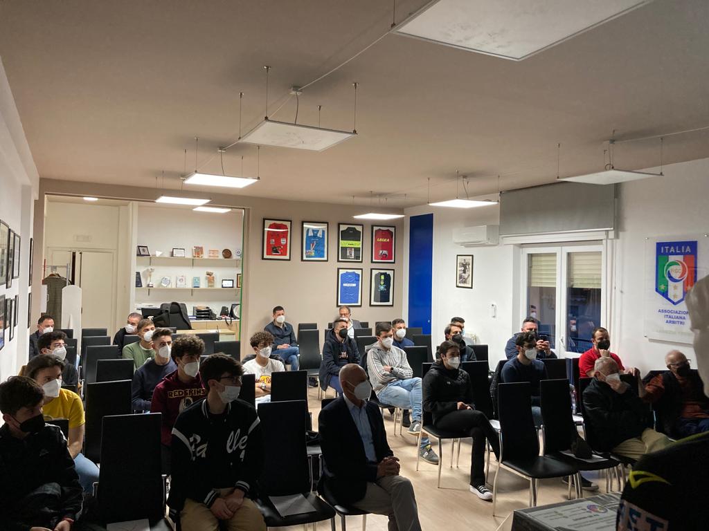 DOGSO e SPA con l’Avv. Alessandro Guerriero - 7 - AIA – Sezione di Lamezia Terme DOGSO e SPA con l’Avv. Alessandro Guerriero - 6 - AIA – Sezione di Lamezia Terme