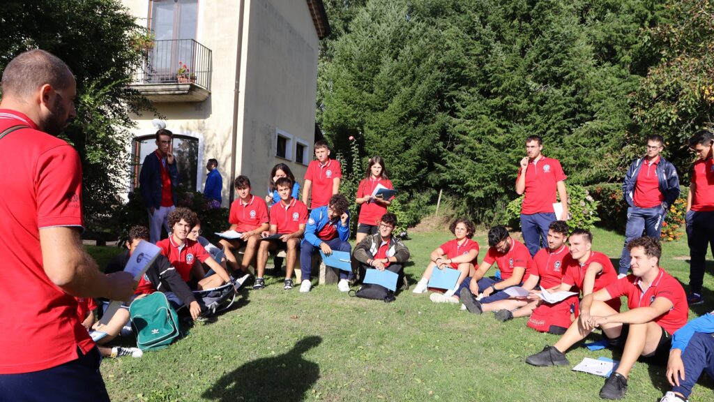 Raduno Precampionato della Sezione di Lamezia Terme. Il Presidente Pujia: "Continuiamo a lavorare con entusiasmo!" - 15 - AIA – Sezione di Lamezia Terme Raduno Precampionato della Sezione di Lamezia Terme. Il Presidente Pujia: "Continuiamo a lavorare con entusiasmo!" - 14 - AIA – Sezione di Lamezia Terme