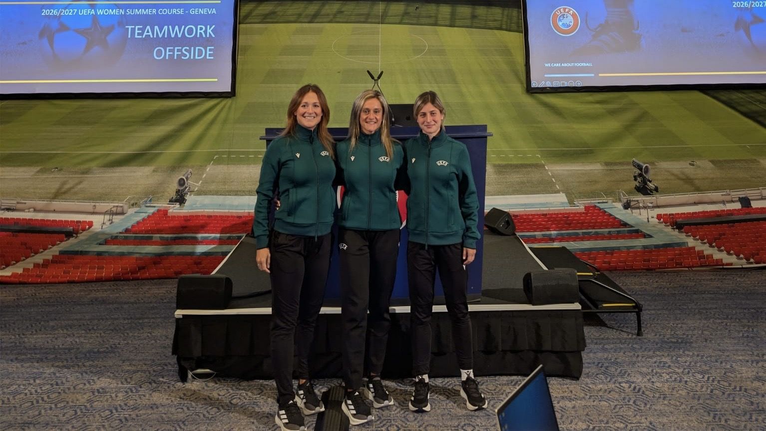 Martina Molinaro a Nyon per il raduno UEFA! - 3 - AIA – Sezione di Lamezia Terme Martina Molinaro a Nyon per il raduno UEFA! - 2 - AIA – Sezione di Lamezia Terme