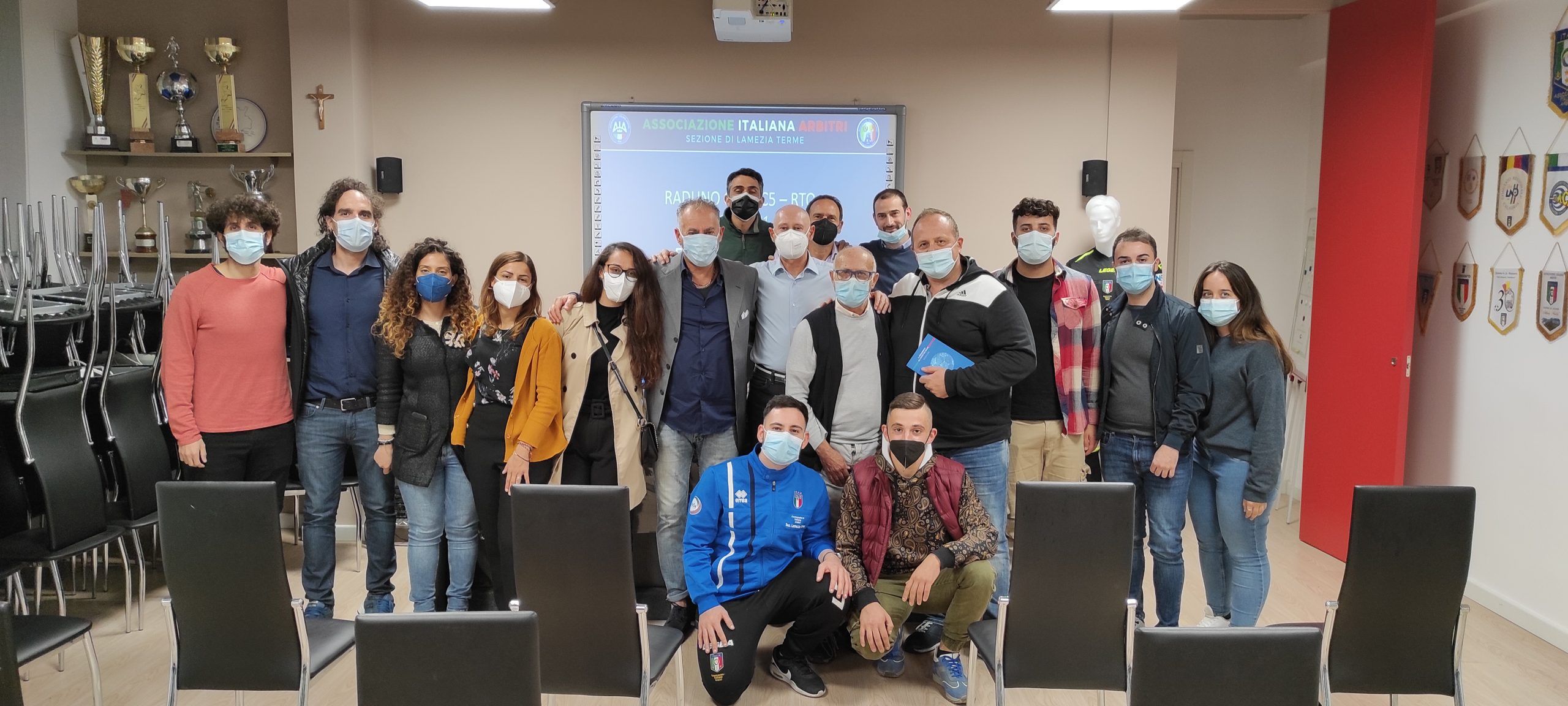 RADUNO C5 CON IL COMPONENTE DEL SETTORE TECNICO ERCOLE VESCIO - 3 - AIA – Sezione di Lamezia Terme RADUNO C5 CON IL COMPONENTE DEL SETTORE TECNICO ERCOLE VESCIO - 2 - AIA – Sezione di Lamezia Terme