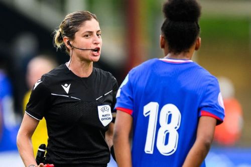 28 nuovi arbitri per la Sezione AIA di Lamezia Terme. - 22 - AIA – Sezione di Lamezia Terme
