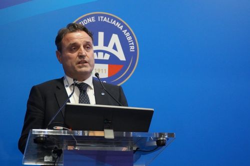 La nostra Sezione accoglie 8 nuovi arbitri! - 2 - AIA – Sezione di Lamezia Terme