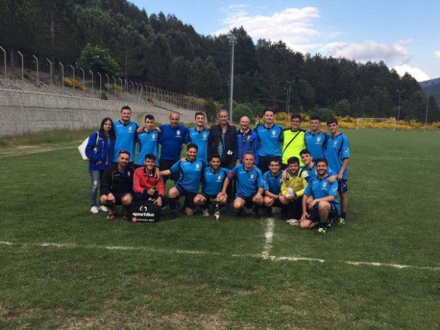 Squadra Sezionale II classificata al "Memorial Pescatore -Gagliardi" - 2 - AIA – Sezione di Lamezia Terme