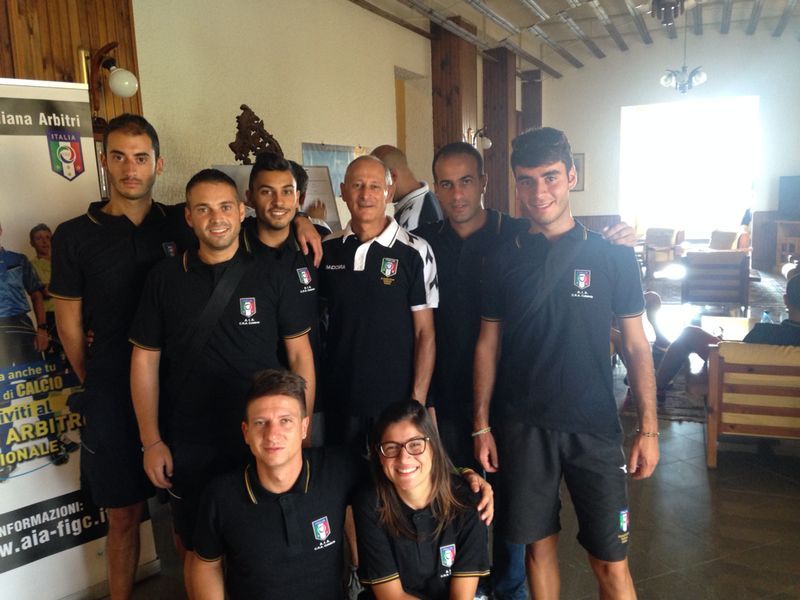 RADUNO CRA CALABRIA...CON ARBITRI E ASSISTENTI LAMETINI - 3 - AIA – Sezione di Lamezia Terme RADUNO CRA CALABRIA...CON ARBITRI E ASSISTENTI LAMETINI - 2 - AIA – Sezione di Lamezia Terme