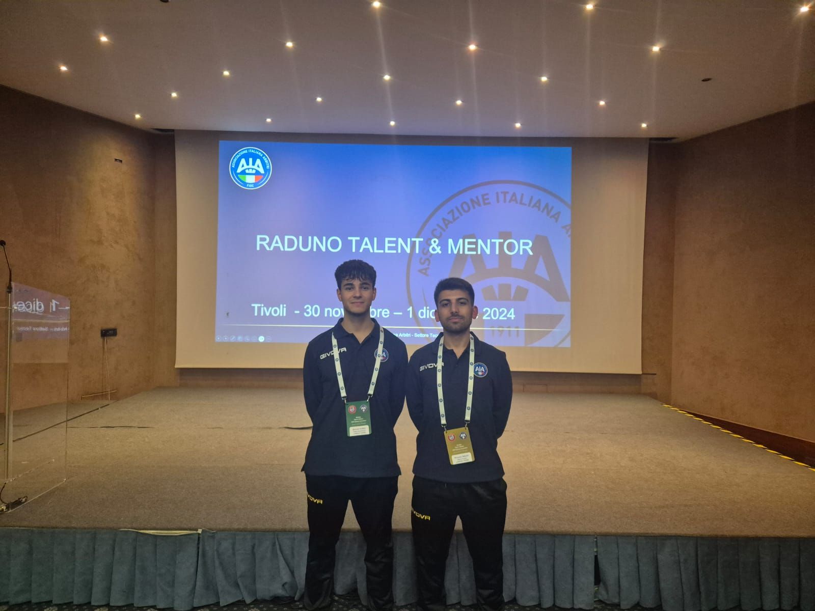 Michele Russo e Vincenzo Mazza all'incontro dei Talent UEFA per Assistenti Arbitrali e Arbitri di Calcio a 5. - 3 - AIA – Sezione di Lamezia Terme Michele Russo e Vincenzo Mazza all'incontro dei Talent UEFA per Assistenti Arbitrali e Arbitri di Calcio a 5. - 2 - AIA – Sezione di Lamezia Terme