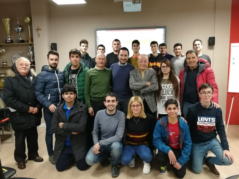 14 NUOVI ARBITRI - 3 - AIA – Sezione di Lamezia Terme 14 NUOVI ARBITRI - 2 - AIA – Sezione di Lamezia Terme