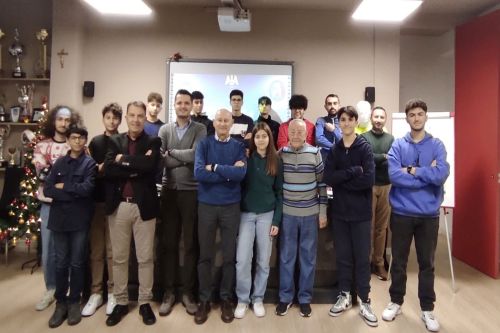 Tecnica, Tattica e Comportamento, tanti spunti per gli arbitri lametini all'incontro con Mister Morelli e Mister Fanello. - 18 - AIA – Sezione di Lamezia Terme