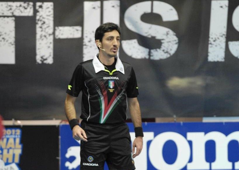 AMICHEVOLE INTERNAZIONE -ANTONIO BELSITO IN DIRETTA RAISPORT 2 - 3 - AIA – Sezione di Lamezia Terme AMICHEVOLE INTERNAZIONE -ANTONIO BELSITO IN DIRETTA RAISPORT 2 - 2 - AIA – Sezione di Lamezia Terme