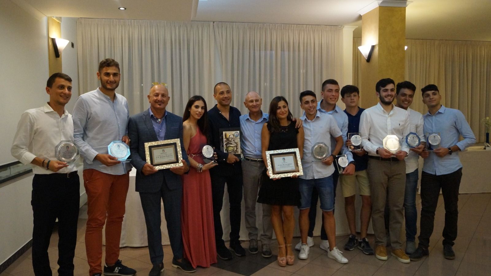 La Stagione è stata storica, grande festa per gli associati! - 3 - AIA – Sezione di Lamezia Terme La Stagione è stata storica, grande festa per gli associati! - 2 - AIA – Sezione di Lamezia Terme