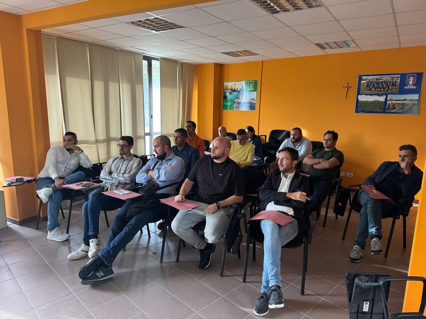 5 nuovi Osservatori Arbitrali per la Sezione AIA di Lamezia Terme. - 3 - AIA – Sezione di Lamezia Terme 5 nuovi Osservatori Arbitrali per la Sezione AIA di Lamezia Terme. - 2 - AIA – Sezione di Lamezia Terme