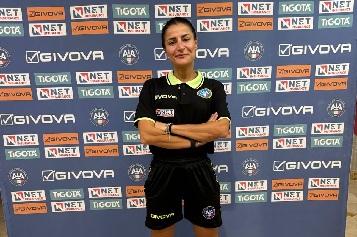 Esordio in Serie A2 per Lucy Molinaro! - 3 - AIA – Sezione di Lamezia Terme Esordio in Serie A2 per Lucy Molinaro! - 2 - AIA – Sezione di Lamezia Terme