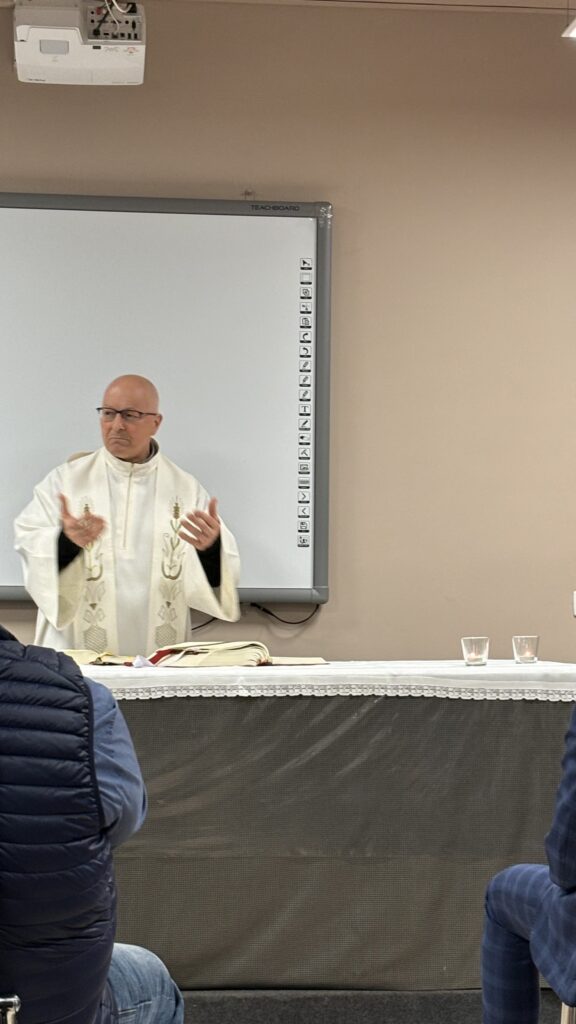"Un momento di forte spirito associativo" per gli associati lametini. - 9 - AIA – Sezione di Lamezia Terme "Un momento di forte spirito associativo" per gli associati lametini. - 8 - AIA – Sezione di Lamezia Terme