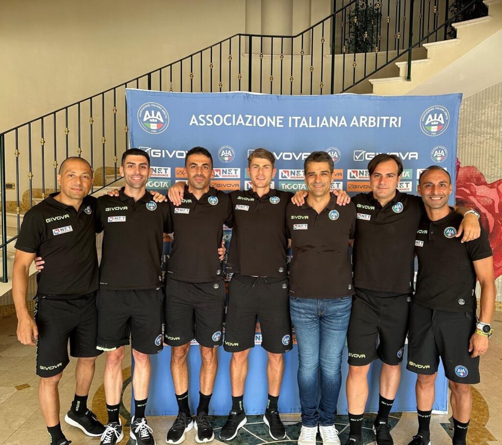 Concluso il raduno della CAN. Ai nastri di partenza la Stagione Sportiva 2024-25 per il nostro Valerio Vecchi. - 7 - AIA – Sezione di Lamezia Terme Concluso il raduno della CAN. Ai nastri di partenza la Stagione Sportiva 2024-25 per il nostro Valerio Vecchi. - 6 - AIA – Sezione di Lamezia Terme