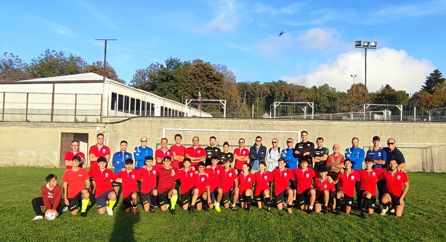 Motivazione e impegno, punti fermi del raduno precampionato targato AIA Lamezia Terme. Anche per l'organico sezionale comincia la nuova Stagione Sportiva. - 5 - AIA – Sezione di Lamezia Terme Motivazione e impegno, punti fermi del raduno precampionato targato AIA Lamezia Terme. Anche per l'organico sezionale comincia la nuova Stagione Sportiva. - 4 - AIA – Sezione di Lamezia Terme