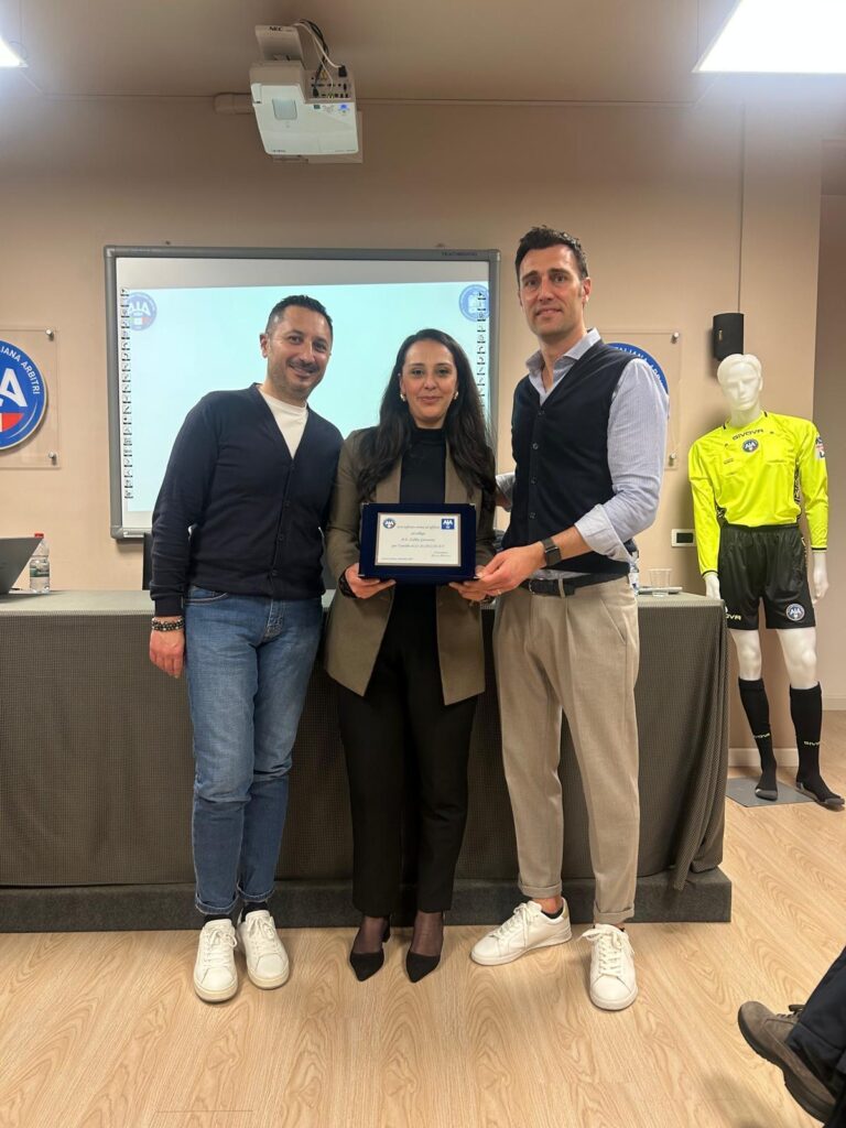 Tra istinto e metodo. Lorenzo Maggioni torna a Lamezia Terme. - 7 - AIA – Sezione di Lamezia Terme Tra istinto e metodo. Lorenzo Maggioni torna a Lamezia Terme. - 6 - AIA – Sezione di Lamezia Terme