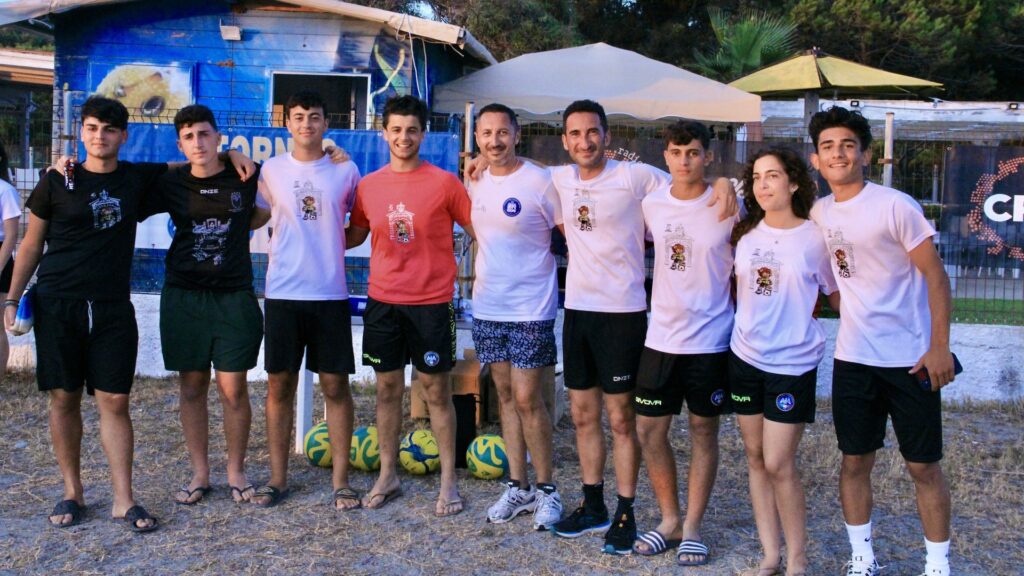 Associazionismo e convivialità i valori al centro della 2ª edizione del Torneo “Riviera dei Tramonti” - 7 - AIA – Sezione di Lamezia Terme Associazionismo e convivialità i valori al centro della 2ª edizione del Torneo “Riviera dei Tramonti” - 6 - AIA – Sezione di Lamezia Terme